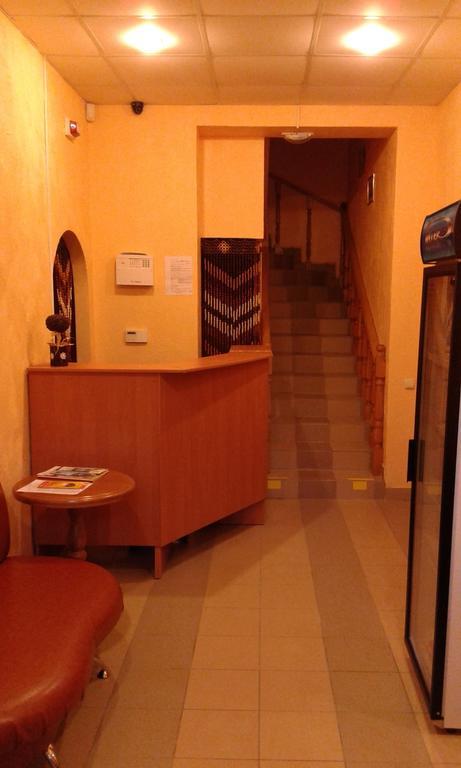 Hostel On Flotska Ивано-Франковск Экстерьер фото